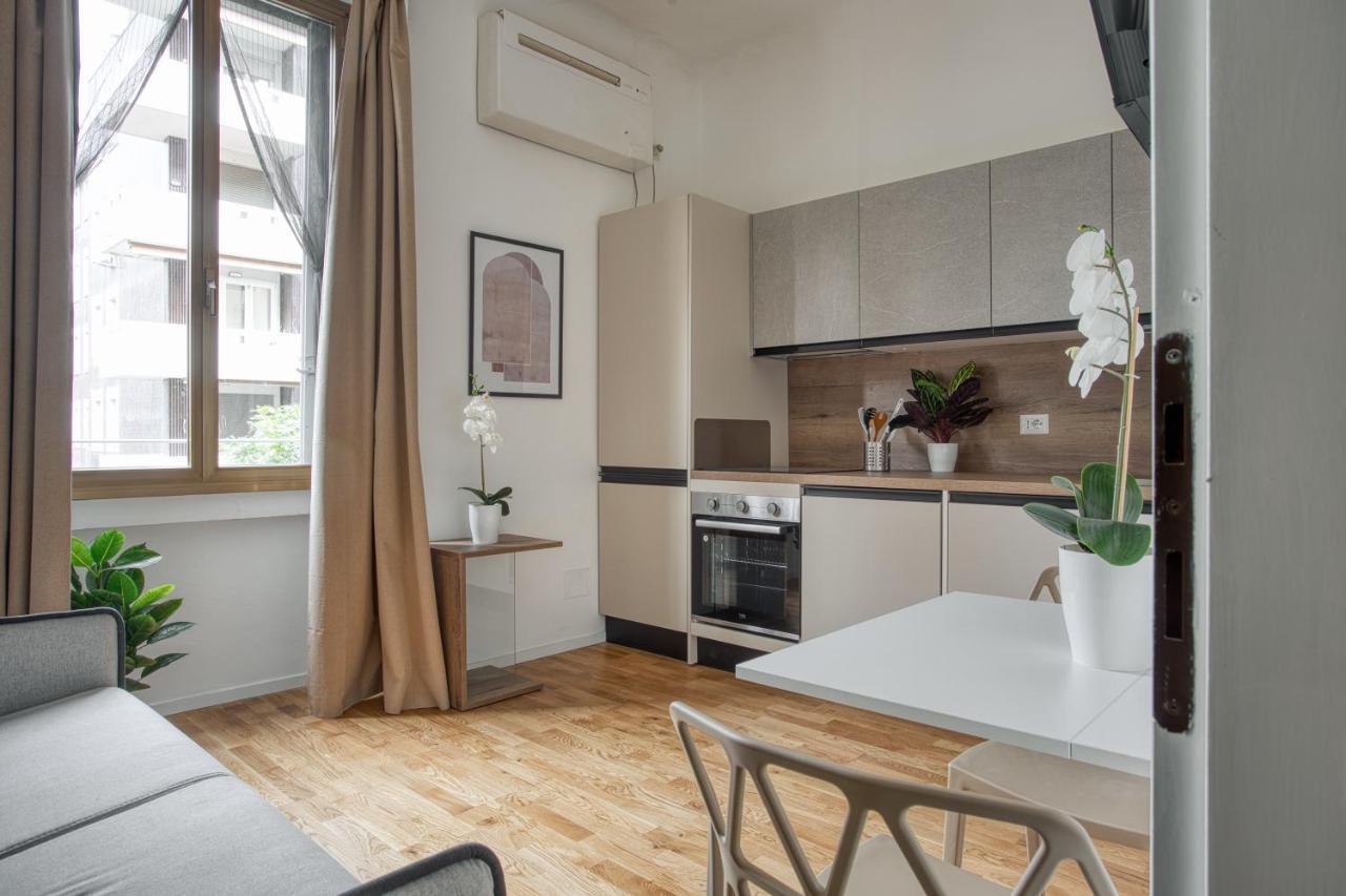 מילאנו Joivy Chic Studio, Easy Access To Centre מראה חיצוני תמונה